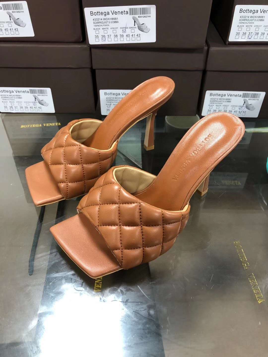 B0tt*ga Ven*ta Sandals 003