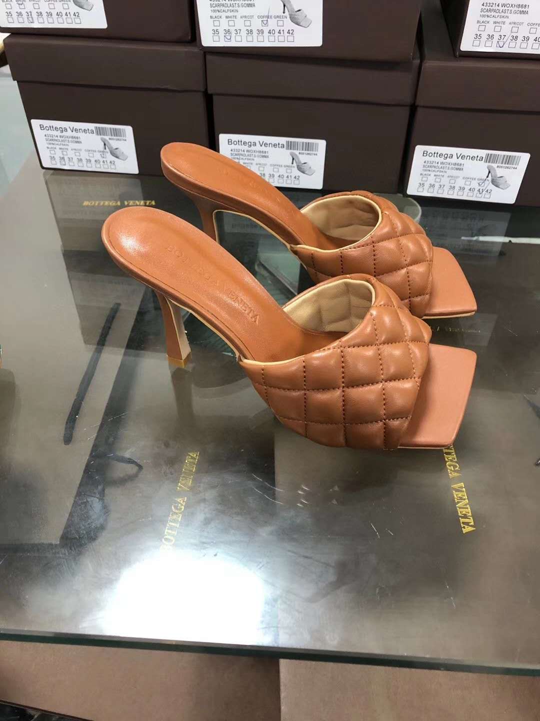 B0tt*ga Ven*ta Sandals 003