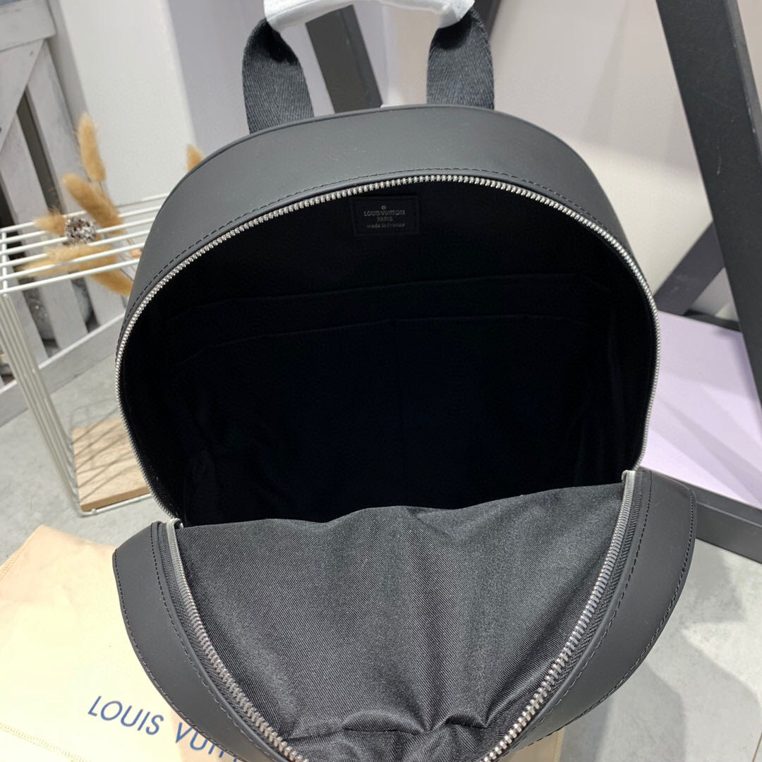 L0vis Vvtt0n Backpack 31CM