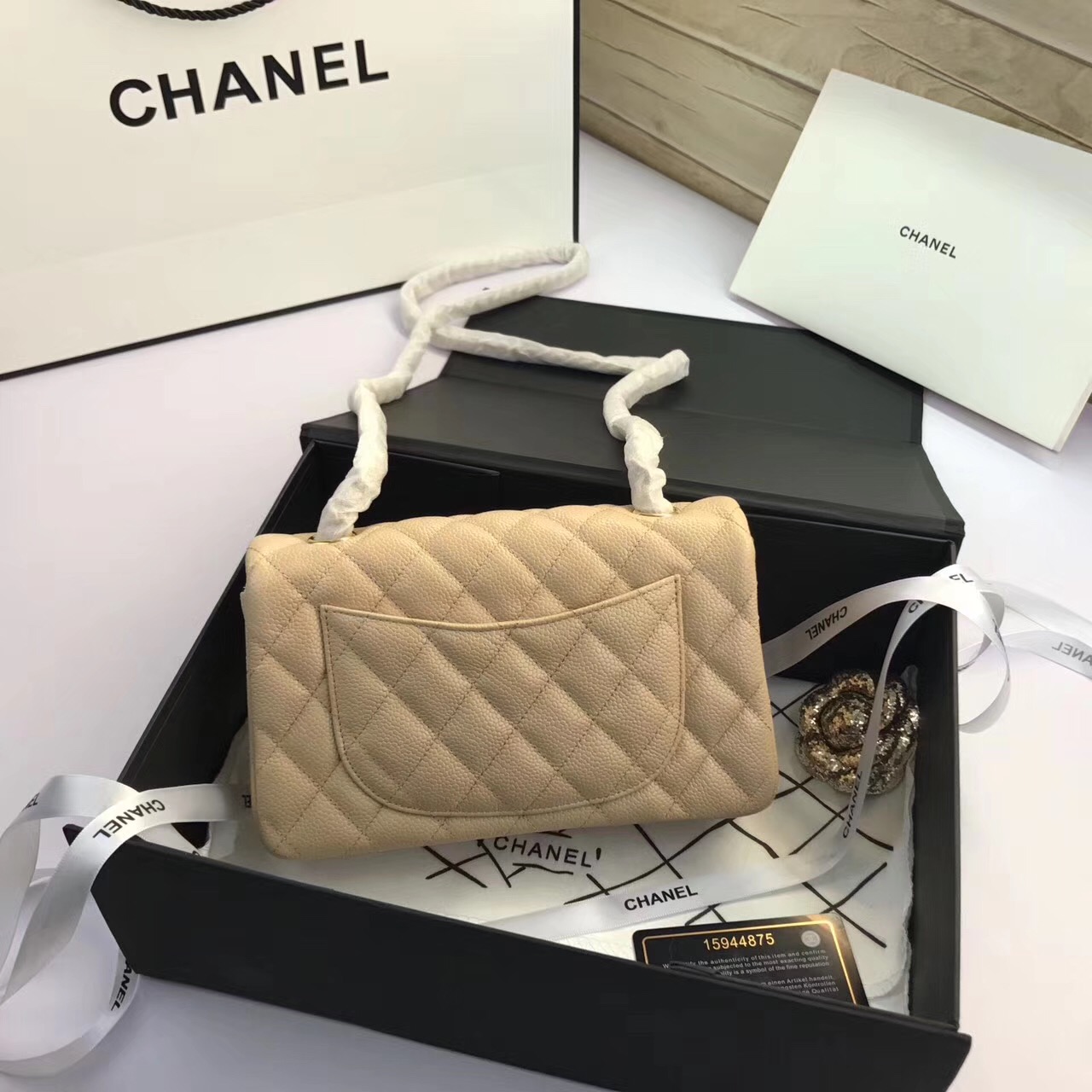 Ch**el Flap bag caviar 20cm
