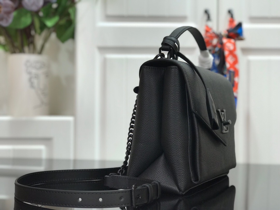 LV MYLOCKME BAG M55816