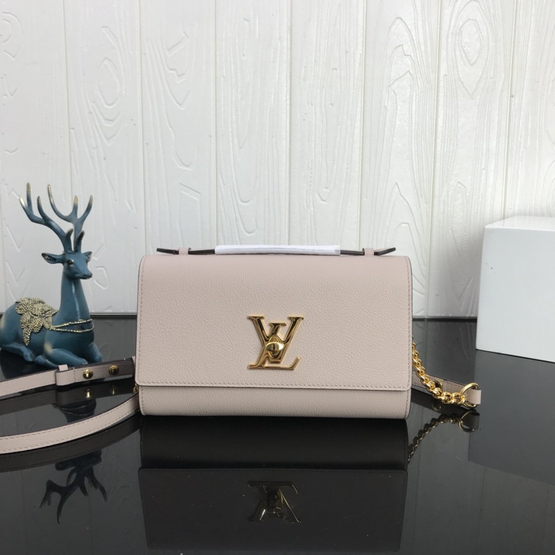 L0vis Vvtt0n Lockme Clutch Bag M56088