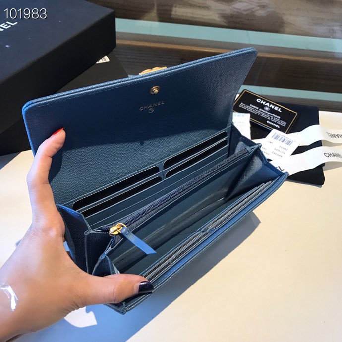 Ch**el LeBoy Wallet Caviar 19CM 001