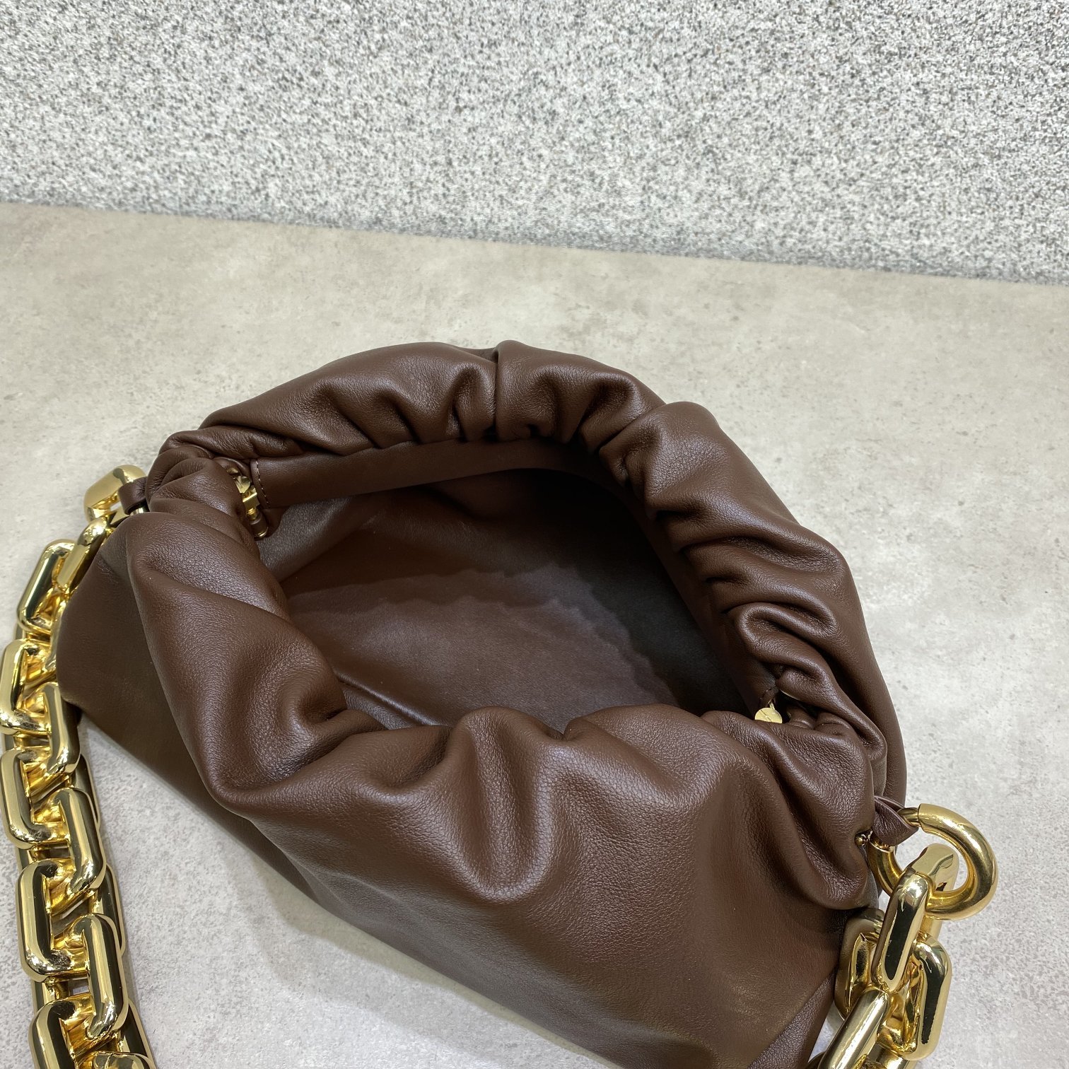B0tt*ga Ven*ta The Chain Pouch 002