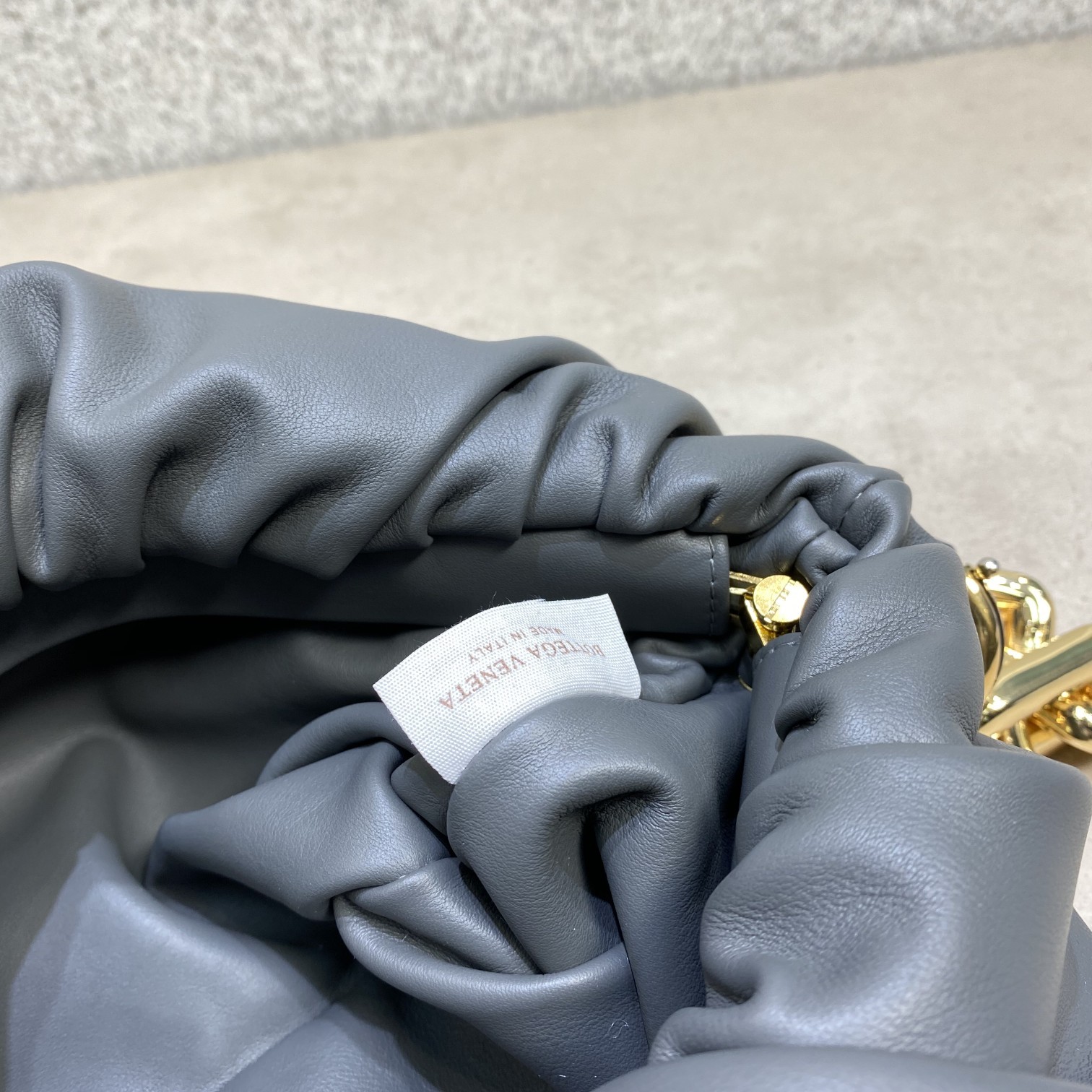 B0tt*ga Ven*ta The Chain Pouch 003