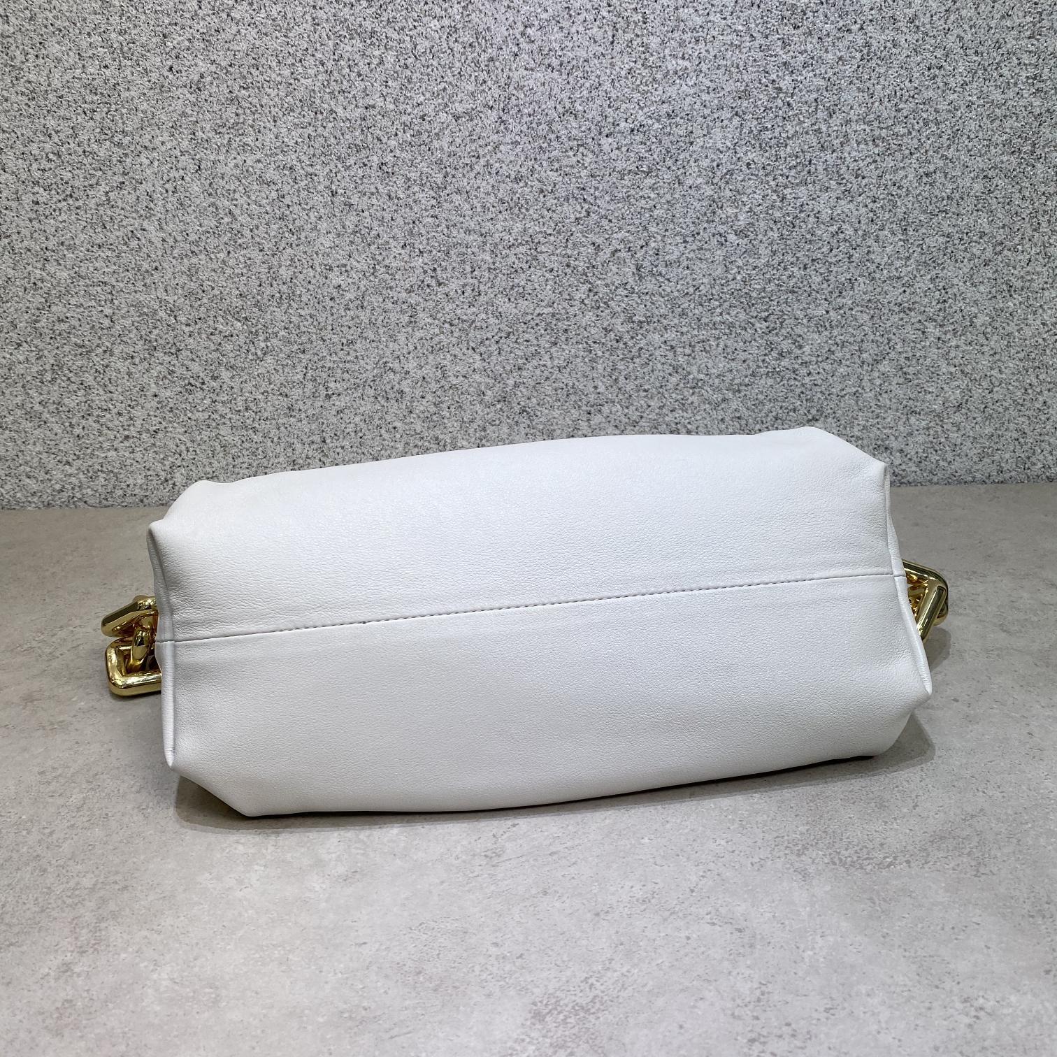 B0tt*ga Ven*ta The Chain Pouch 007