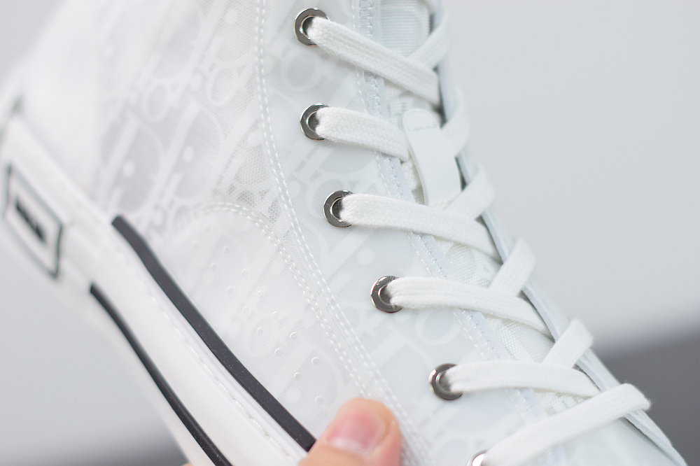 D10r HT Oblique Sneakers