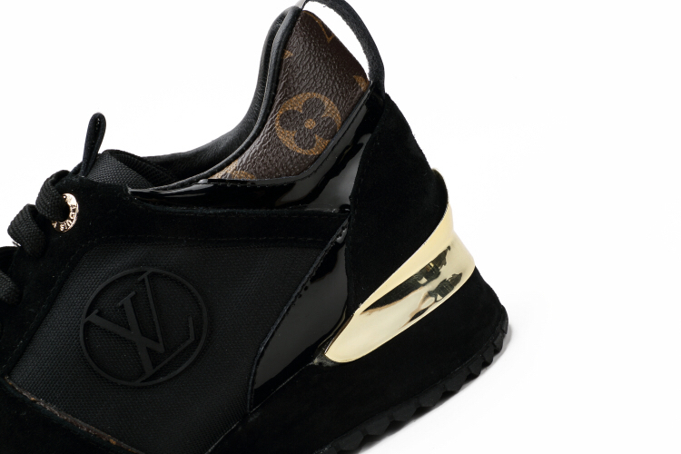 L0vis Vvtt0n run away trainer sneakers