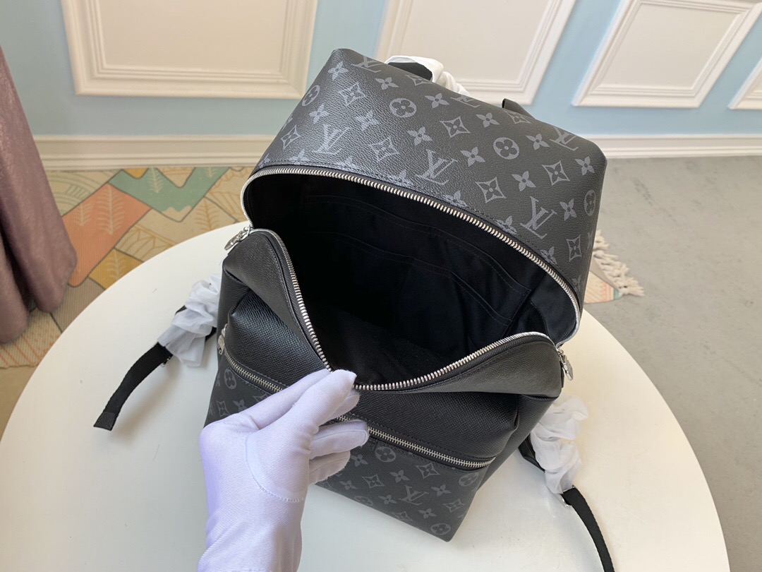 L0vis Vvtt0n M30230 DISCOVERY Backpack