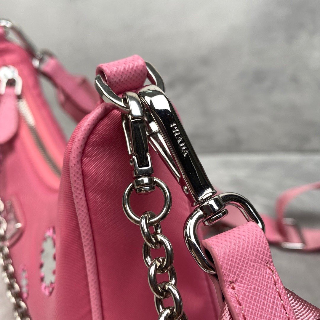 Pra*a 1BH204 Nylon Hobo Bag 22cm 002