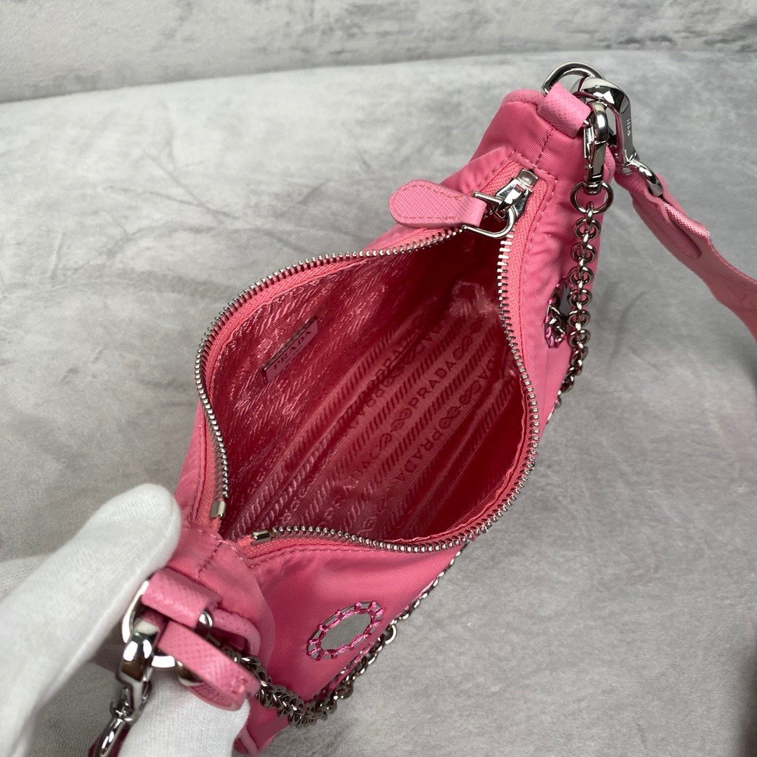 Pra*a 1BH204 Nylon Hobo Bag 22cm 002