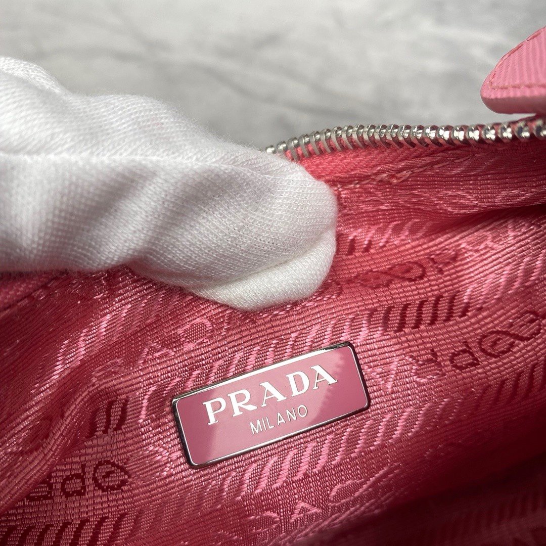 Pra*a 1BH204 Nylon Hobo Bag 22cm 002