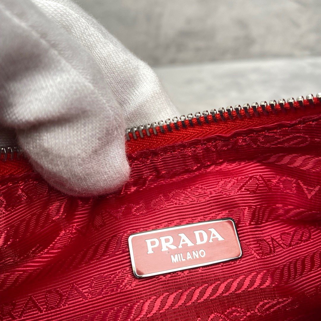 Pra*a 1BH204 Nylon Hobo Bag 22cm 006