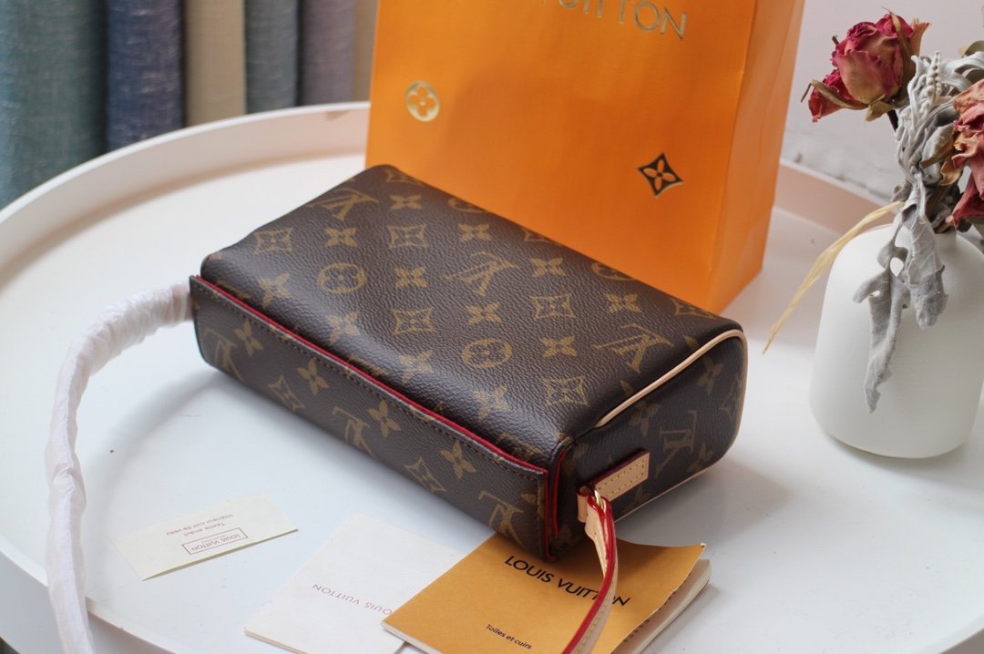 L0vis Vvtt0n Handbag M41966