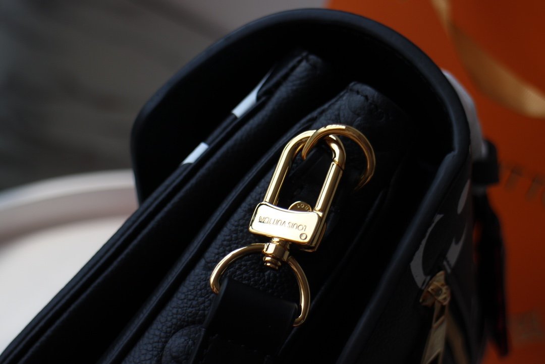 LV Crafty Pochette Metis Monogram Empreinte M45385