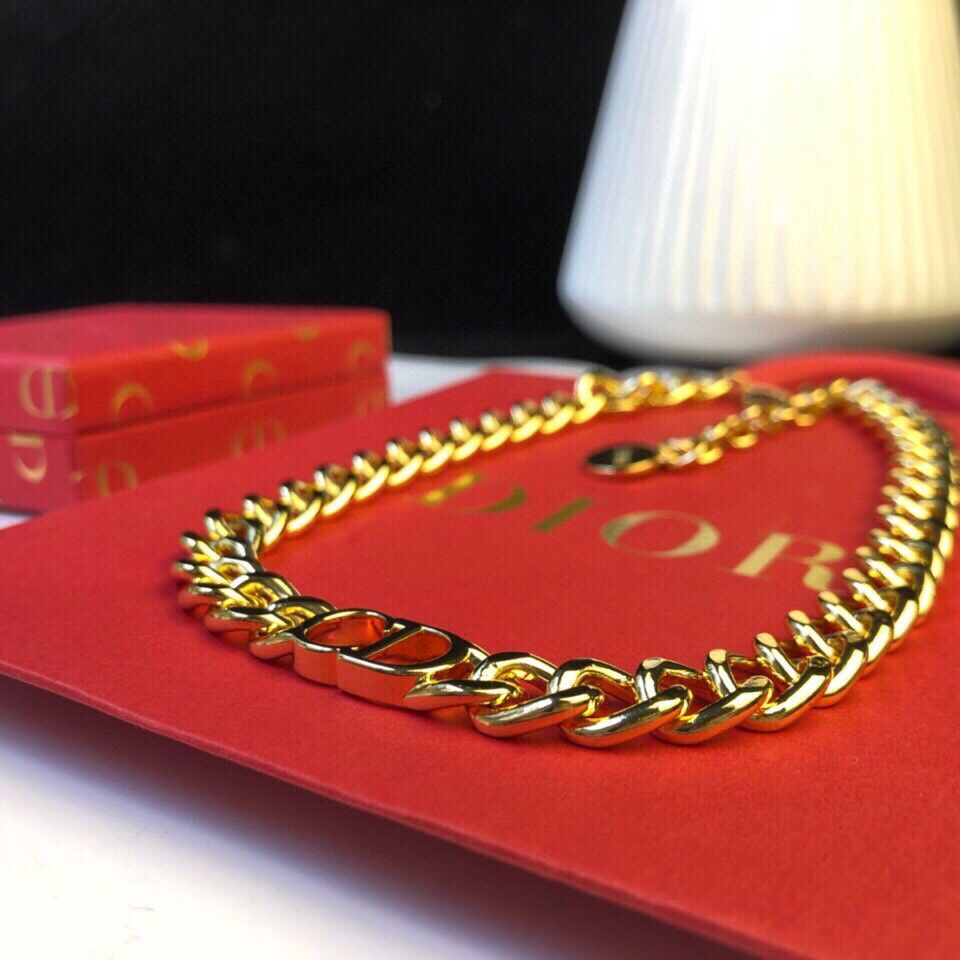 D10r Necklace