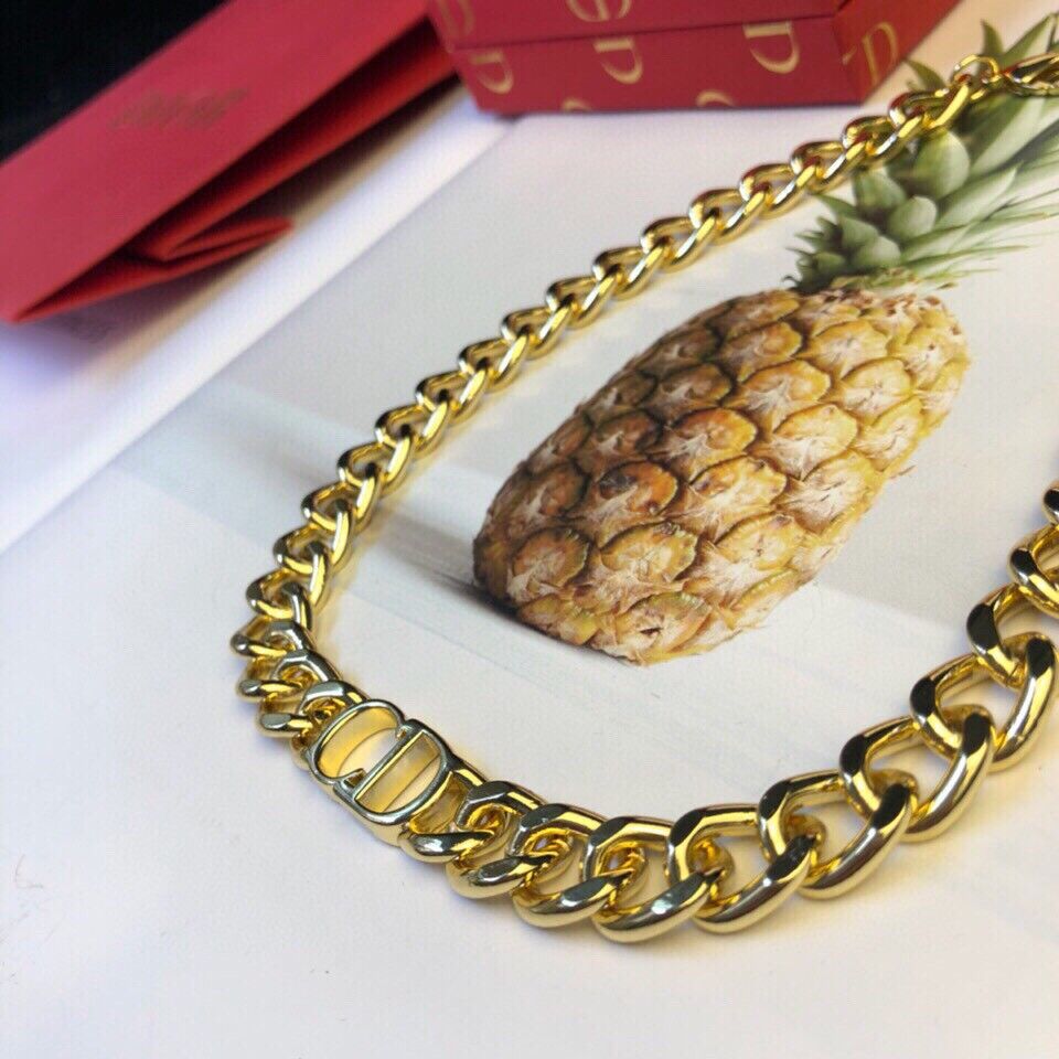 D10r Necklace
