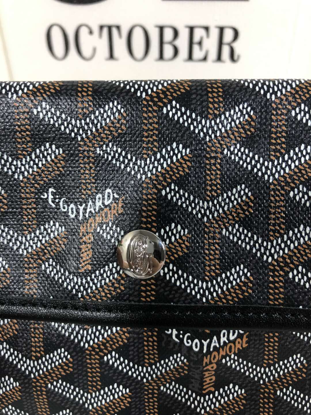 G09ard Artois Tote Black 47CM