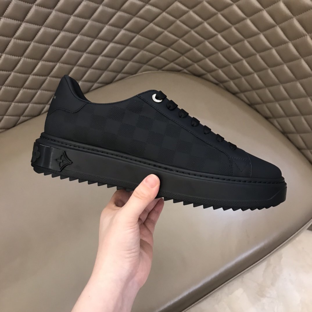 L0vis Vvtt0n sneakers 015