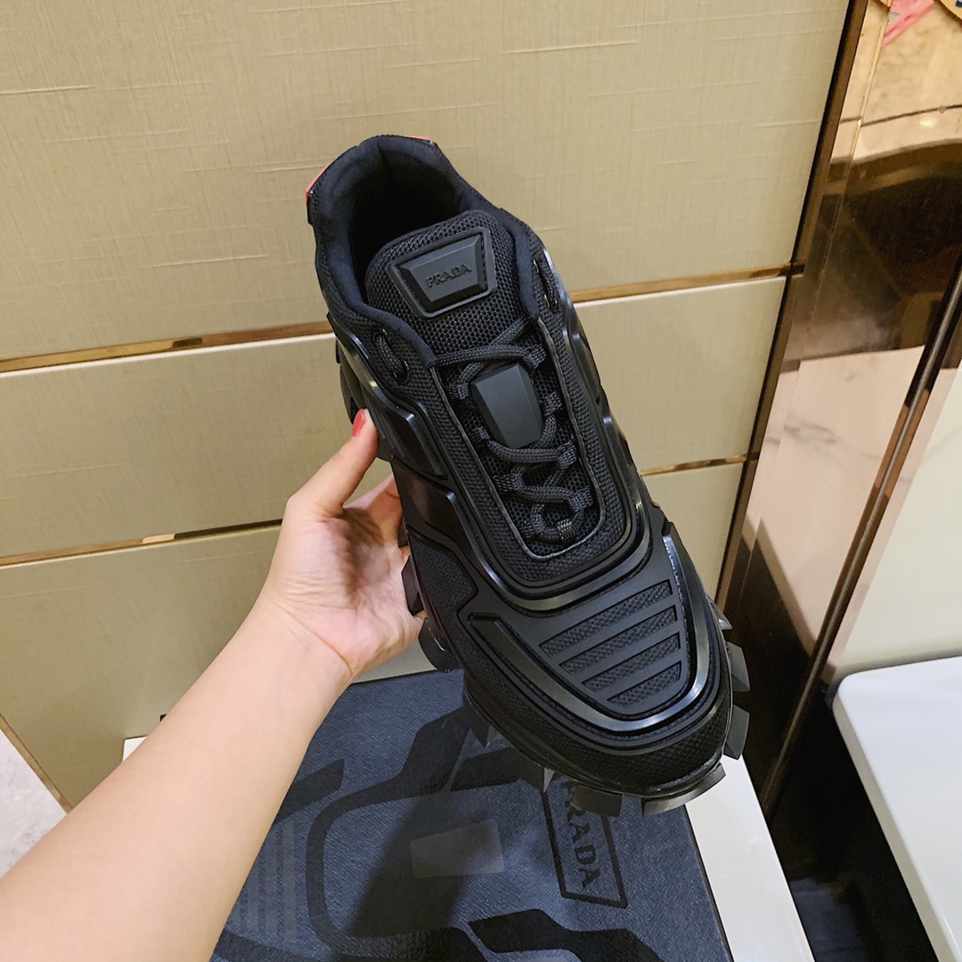20SS Pra*a CLOUDBUST THUDER SNEAKER