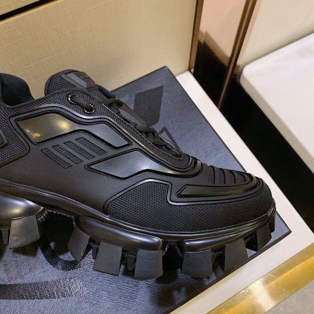 20SS Pra*a CLOUDBUST THUDER SNEAKER