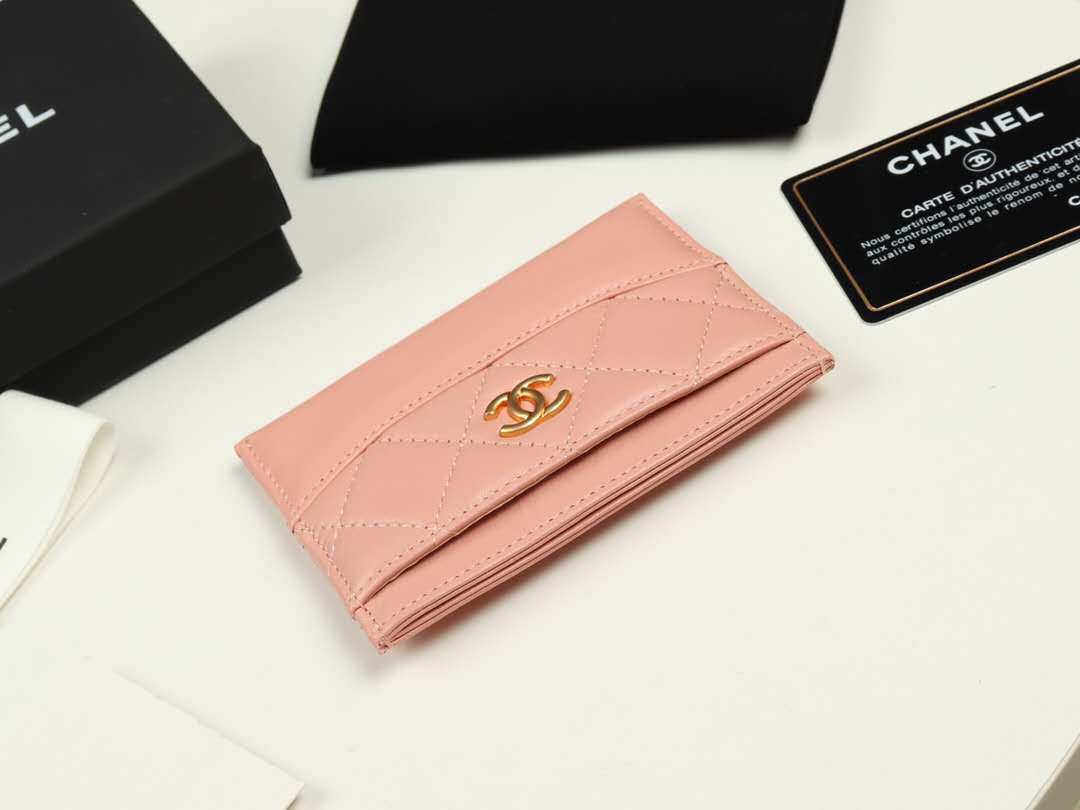 Ch**el card holder pink