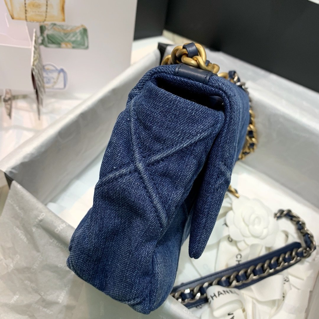 Ch**el 2020 Flap bag 26cm