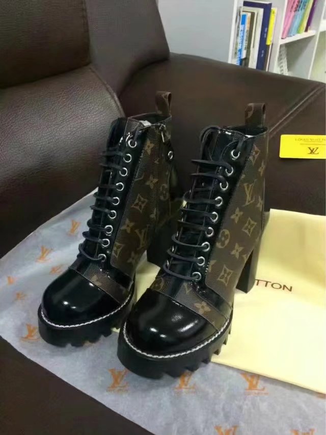 L0vis Vvtt0n Classice Boots