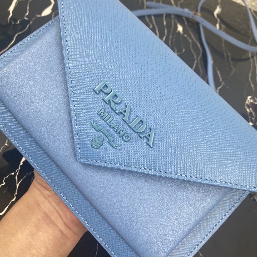 Pra*a 1BP020 Saffiano Chain Bag 004