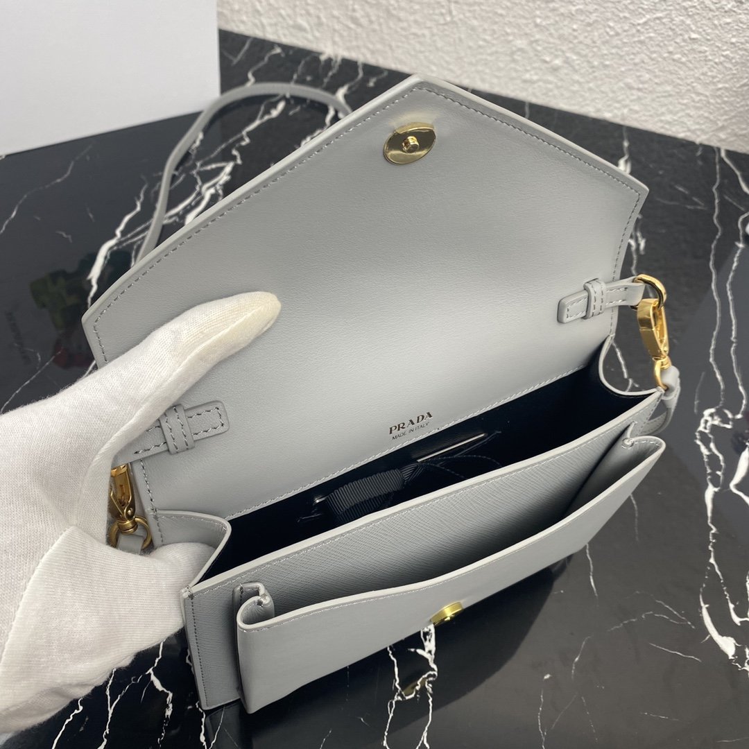 Pra*a 1BP020 Saffiano Chain Bag 006