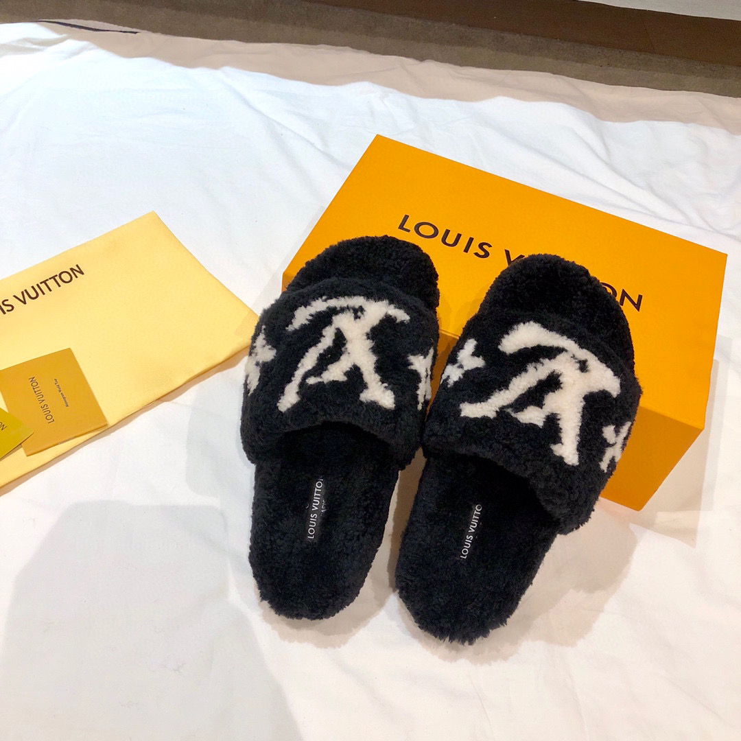 L0vis Vvtt0n Sandals 018