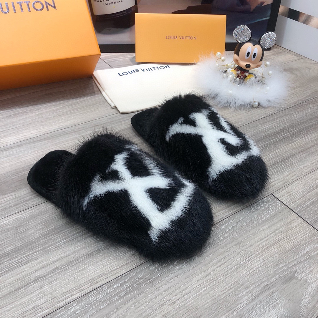 L0vis Vvtt0n Sandals 022