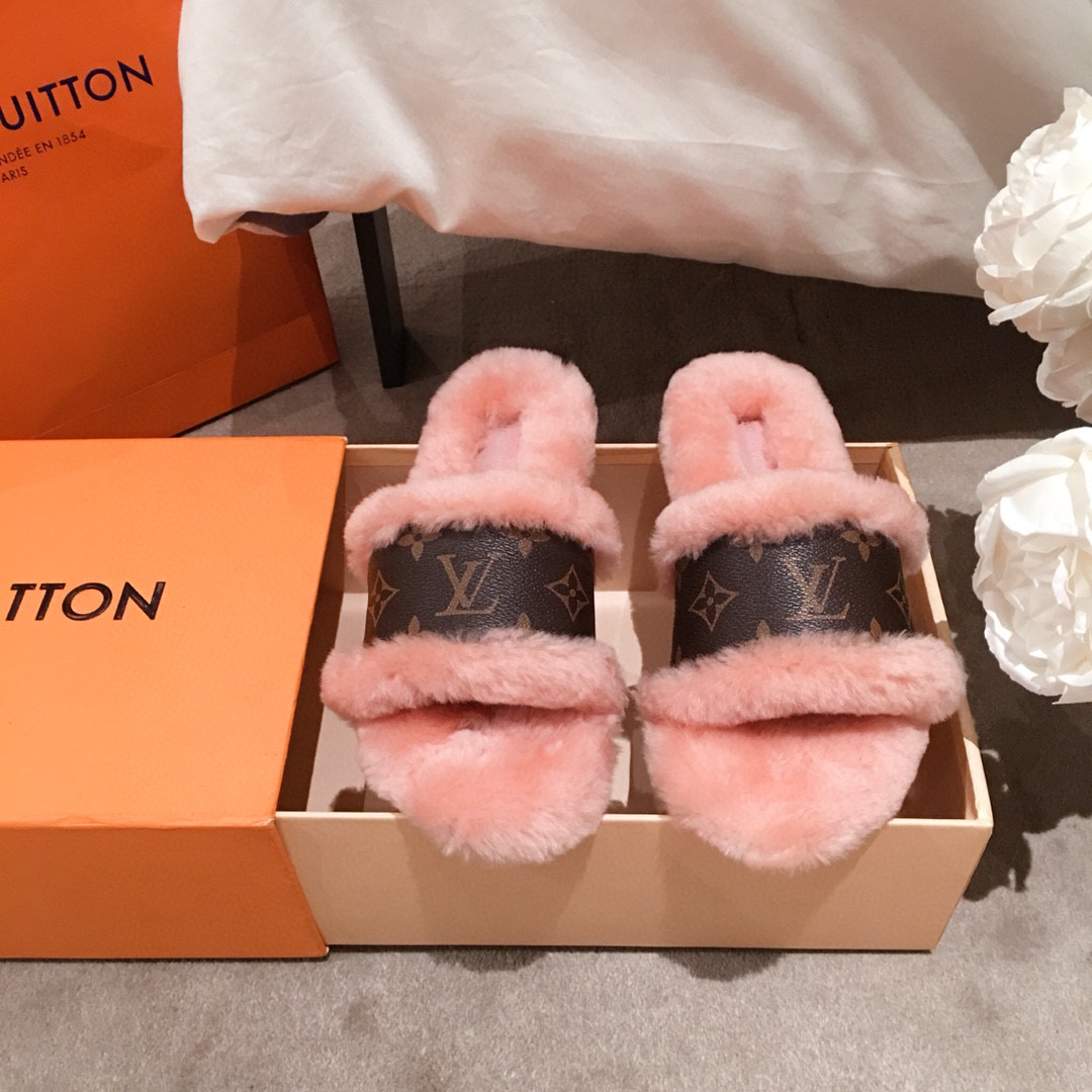 L0vis Vvtt0n Sandals 023