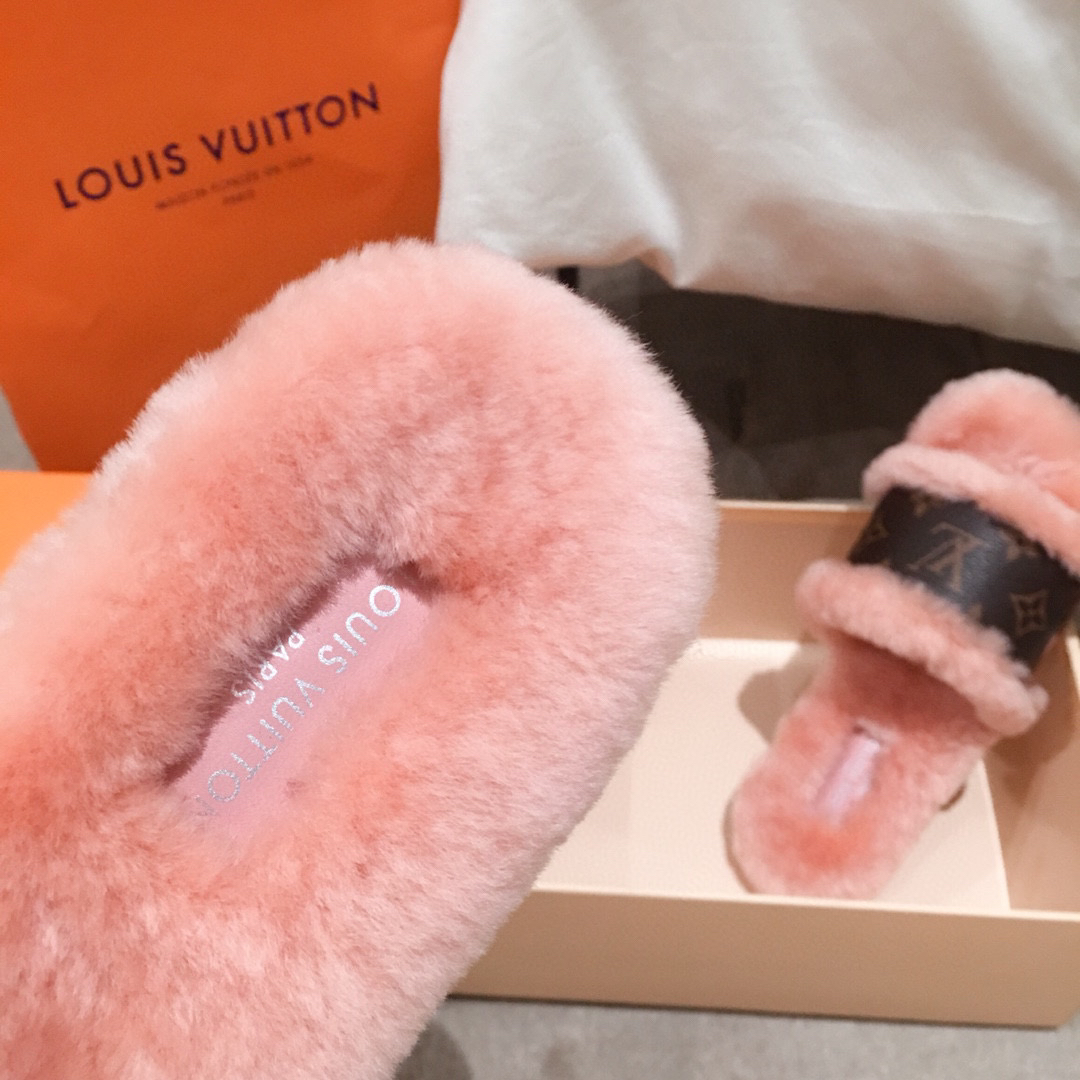 L0vis Vvtt0n Sandals 023