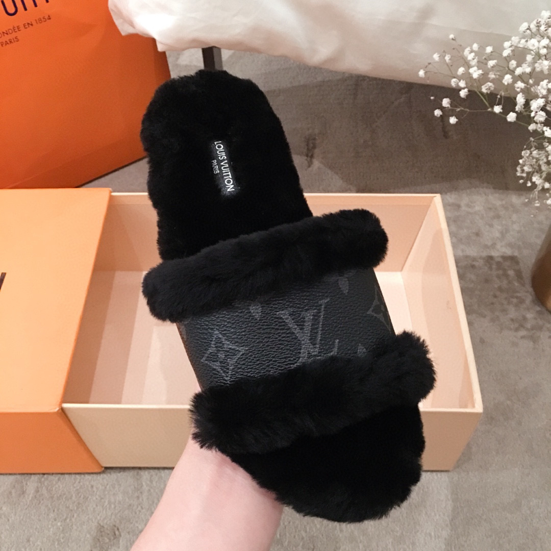 L0vis Vvtt0n Sandals 025