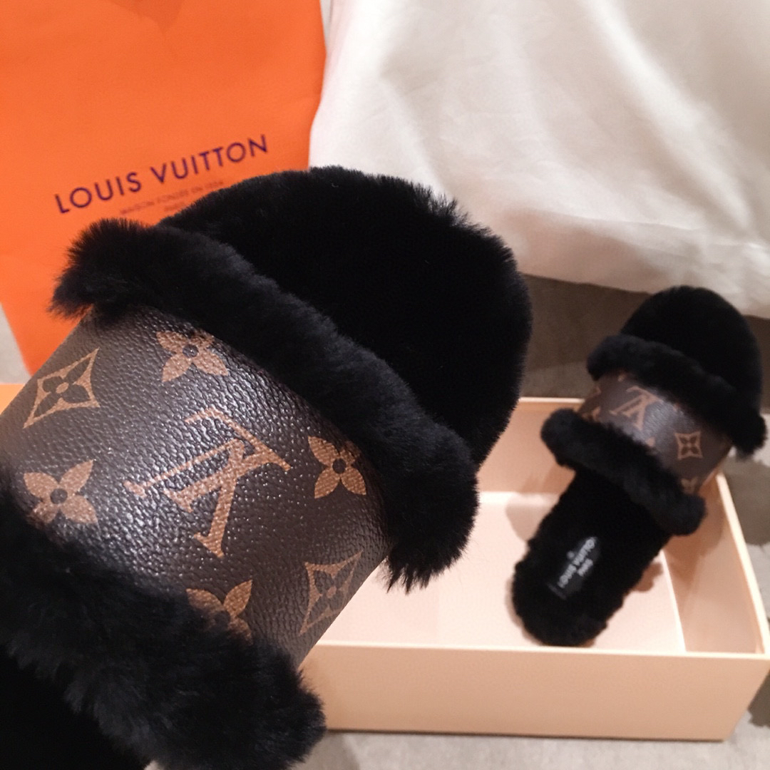 L0vis Vvtt0n Sandals 028