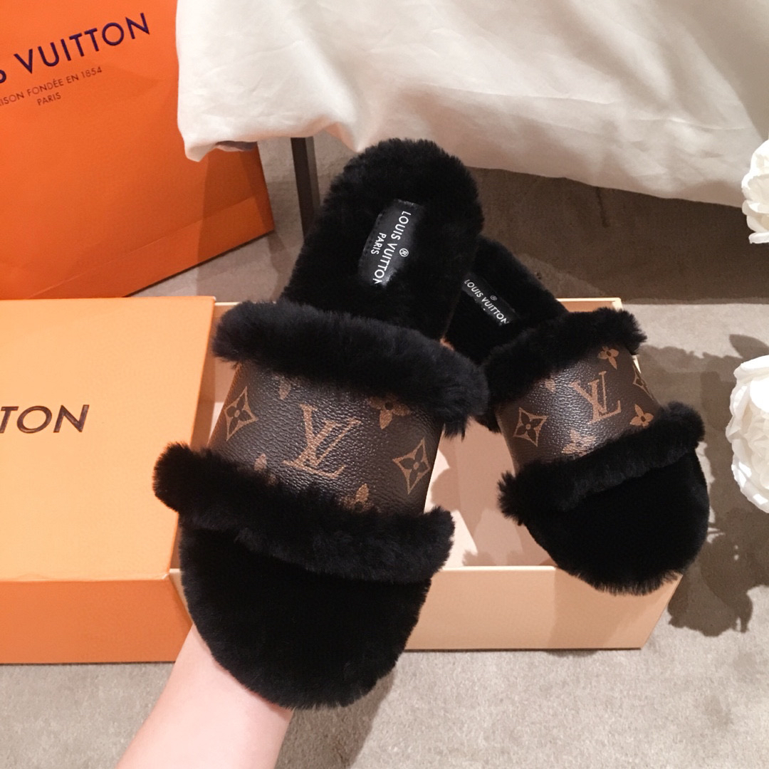 L0vis Vvtt0n Sandals 028