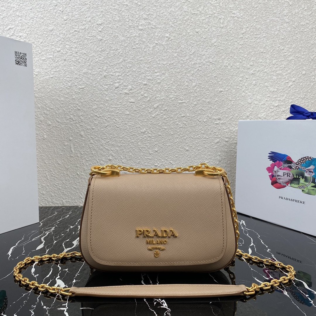 Pra*a Saffiano Chain Bag 1BD275 001
