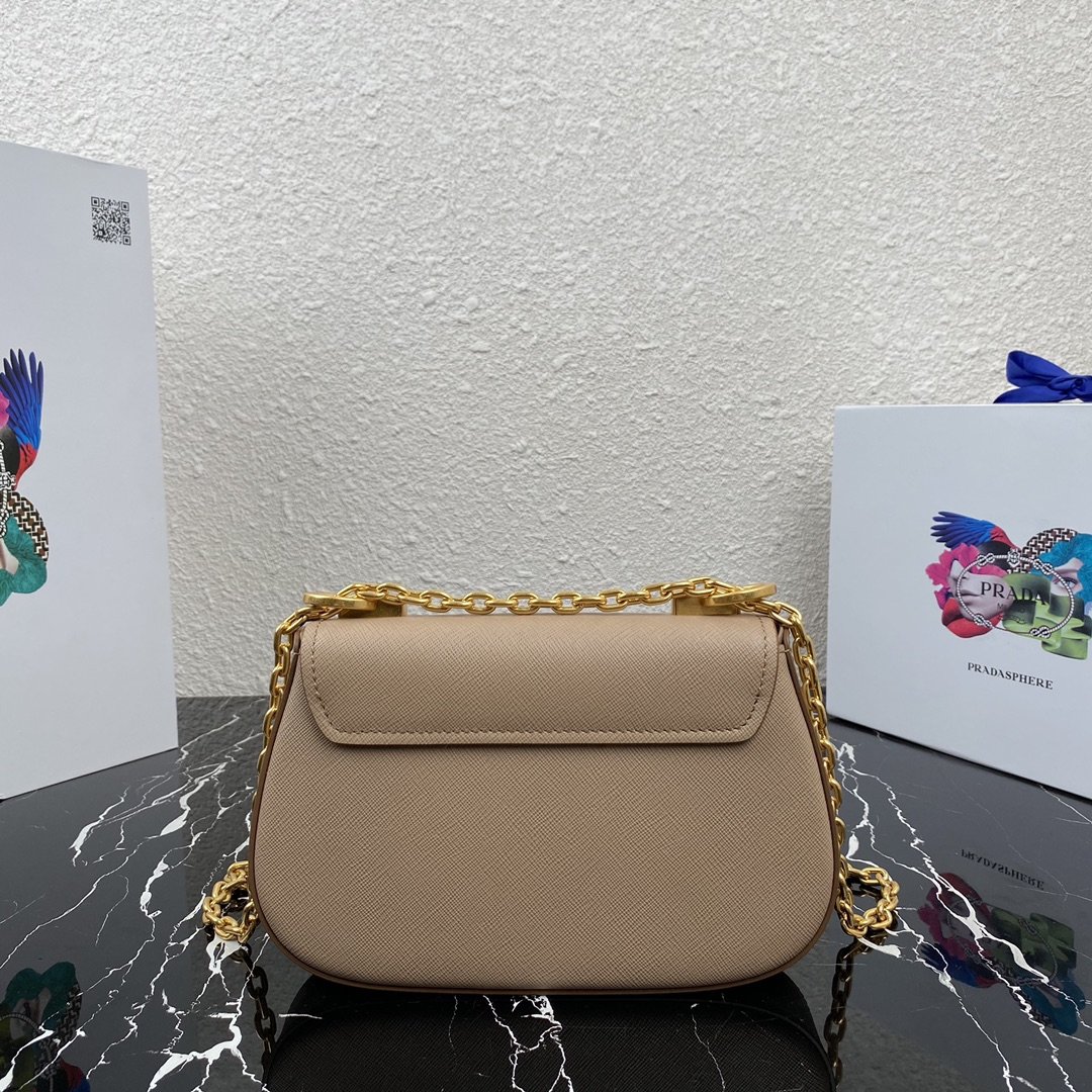 Pra*a Saffiano Chain Bag 1BD275 001