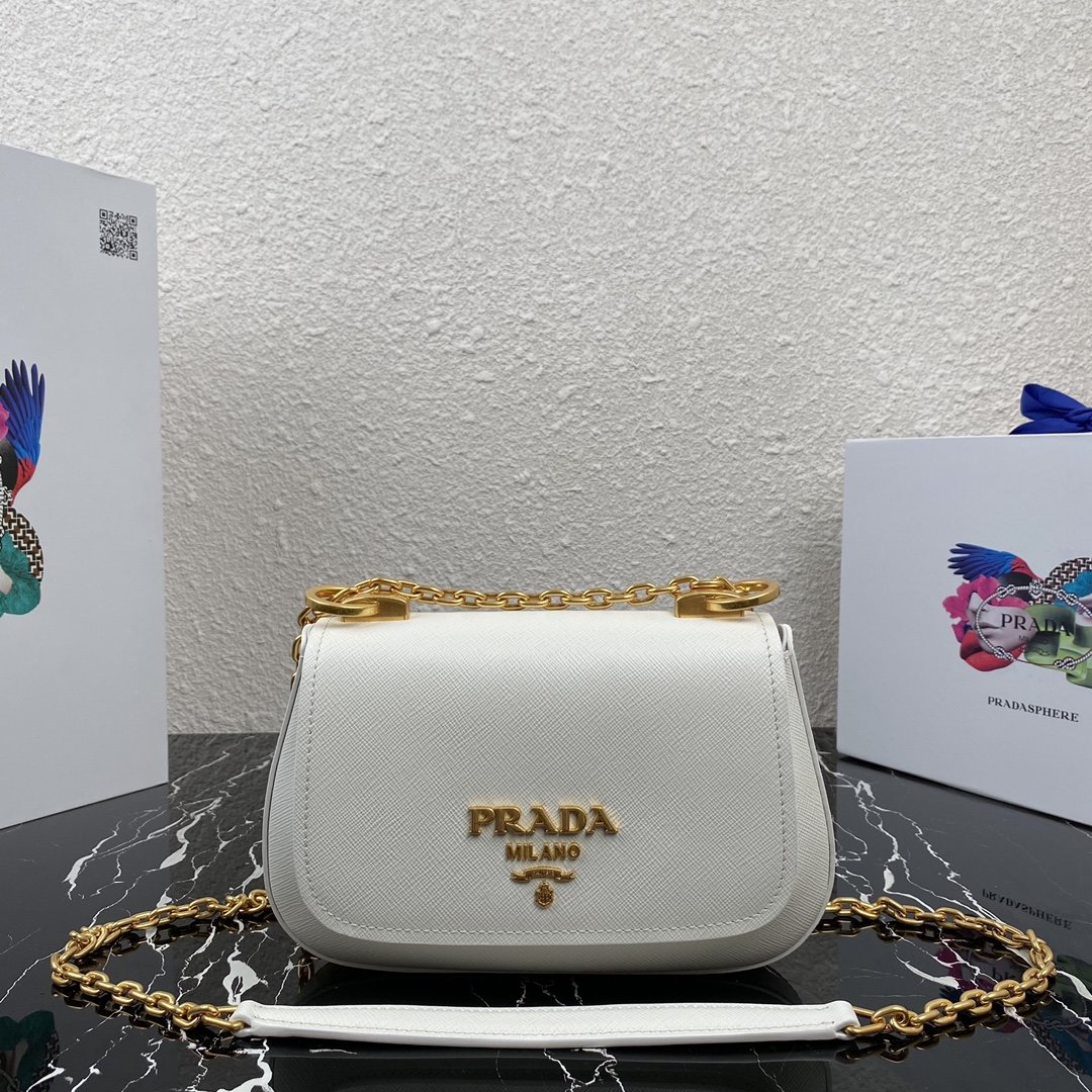 Pra*a Saffiano Chain Bag 1BD275 002