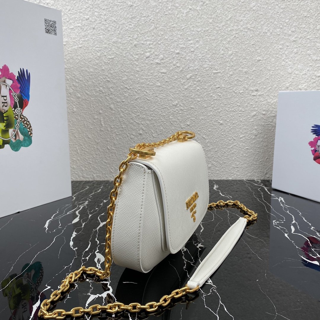 Pra*a Saffiano Chain Bag 1BD275 002