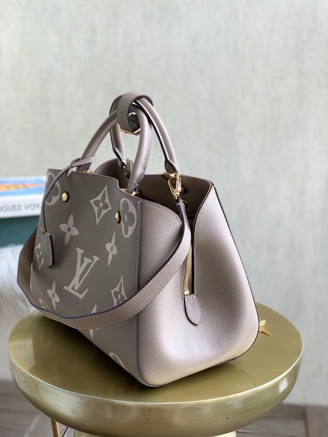 LV Montaigne BB M41053 Grey