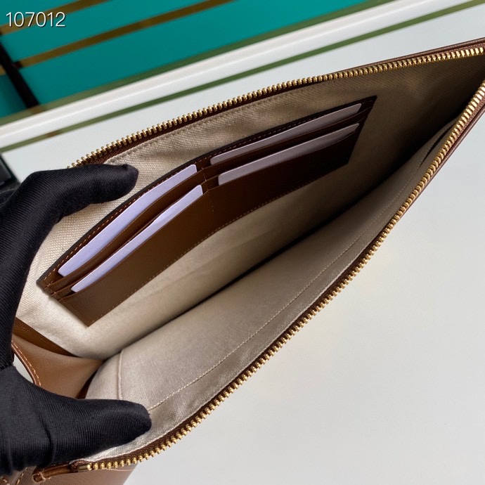 Gvc*1 Fake Pouch
