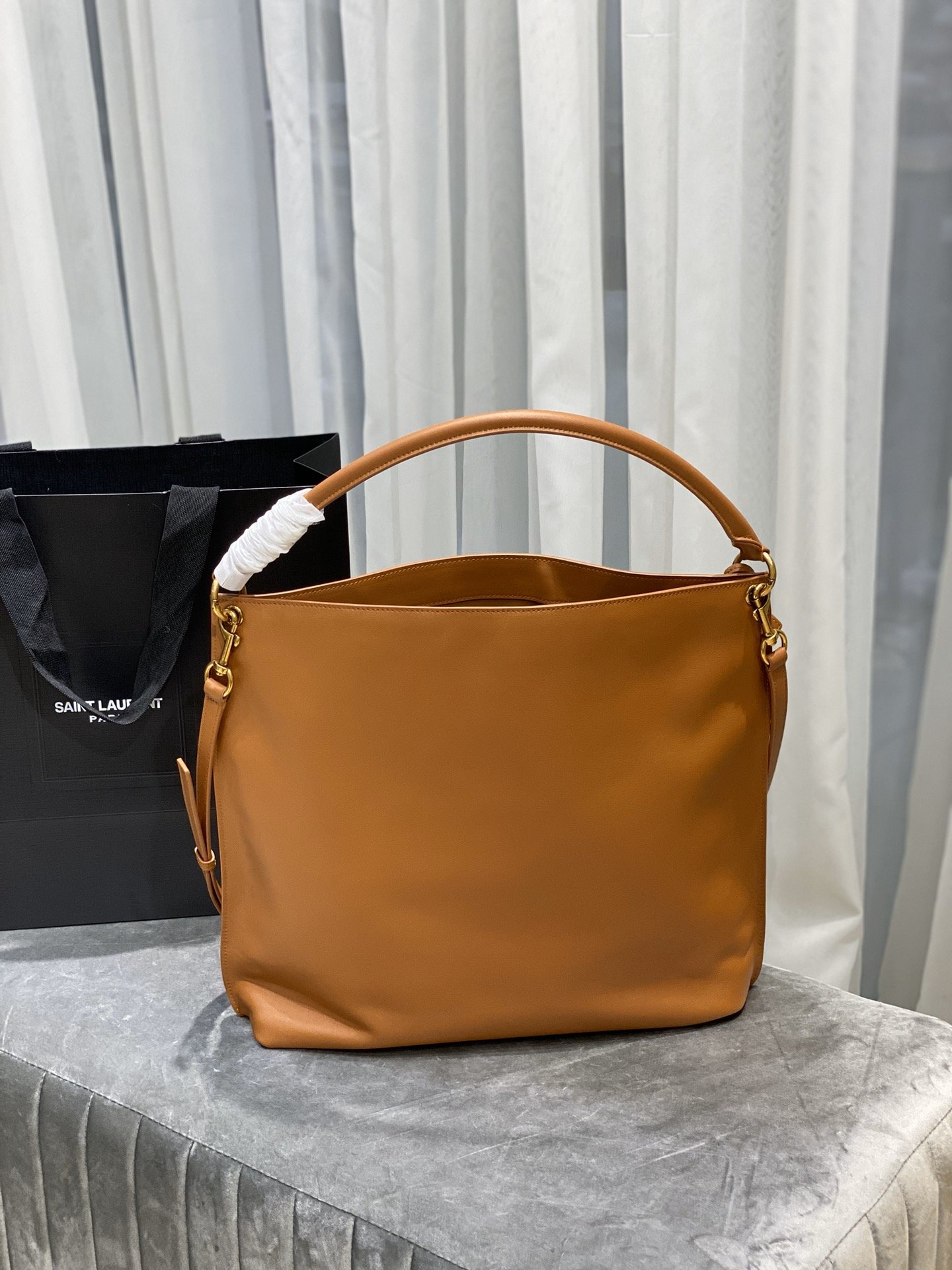 Y51 TAG hobo bag in canvas and leather 001
