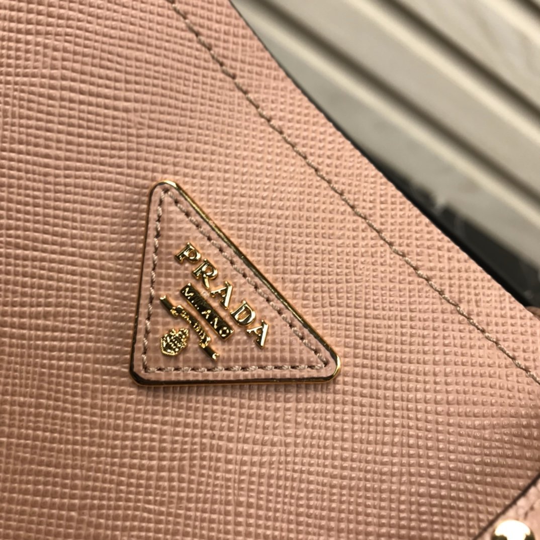 Pra*a Double Saffiano Bucket Bag 1BA212