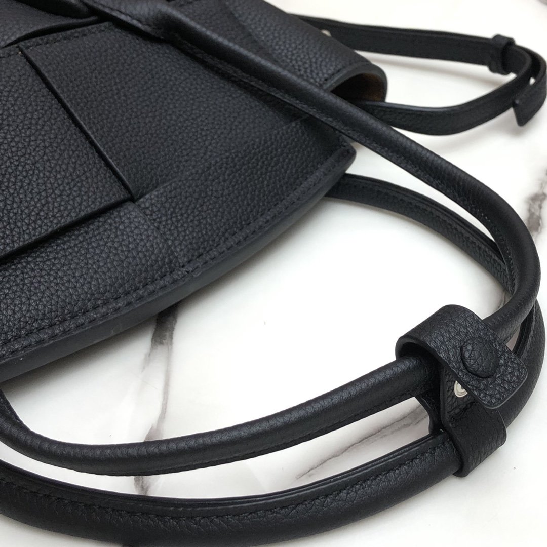 B0tt*ga Ven*ta Arco Bag 005