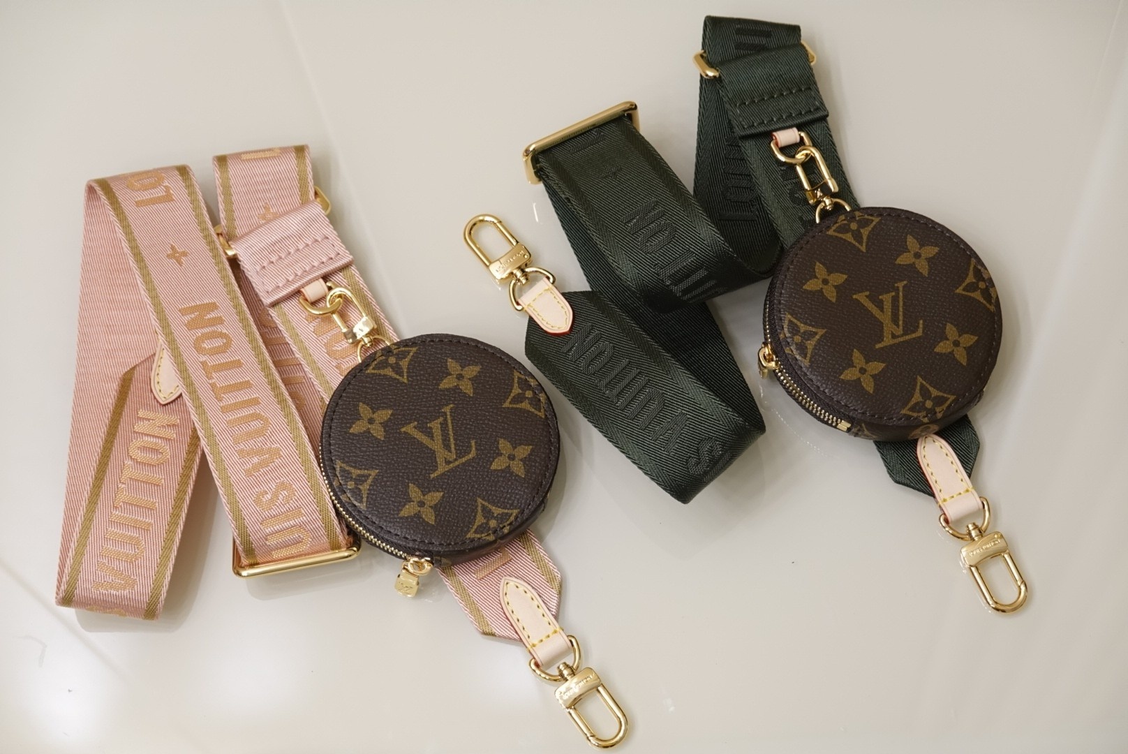 L0vis Vvtt0n Strap