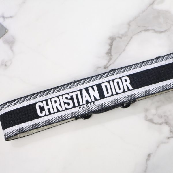 D10r Strap 001