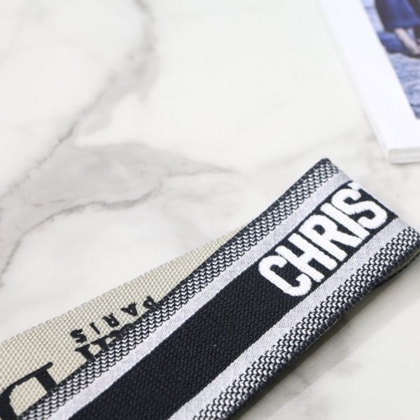 D10r Strap 001