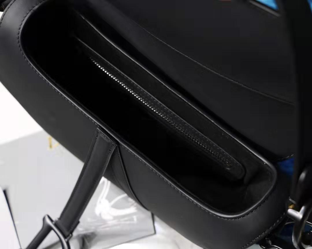D10r SADDLE BAG 25.5cm Balck